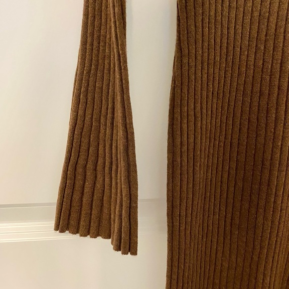 NWT The Drop Fernanda Bell Sleeve Ribbed Sweater Dress - Picture 6 of 9
